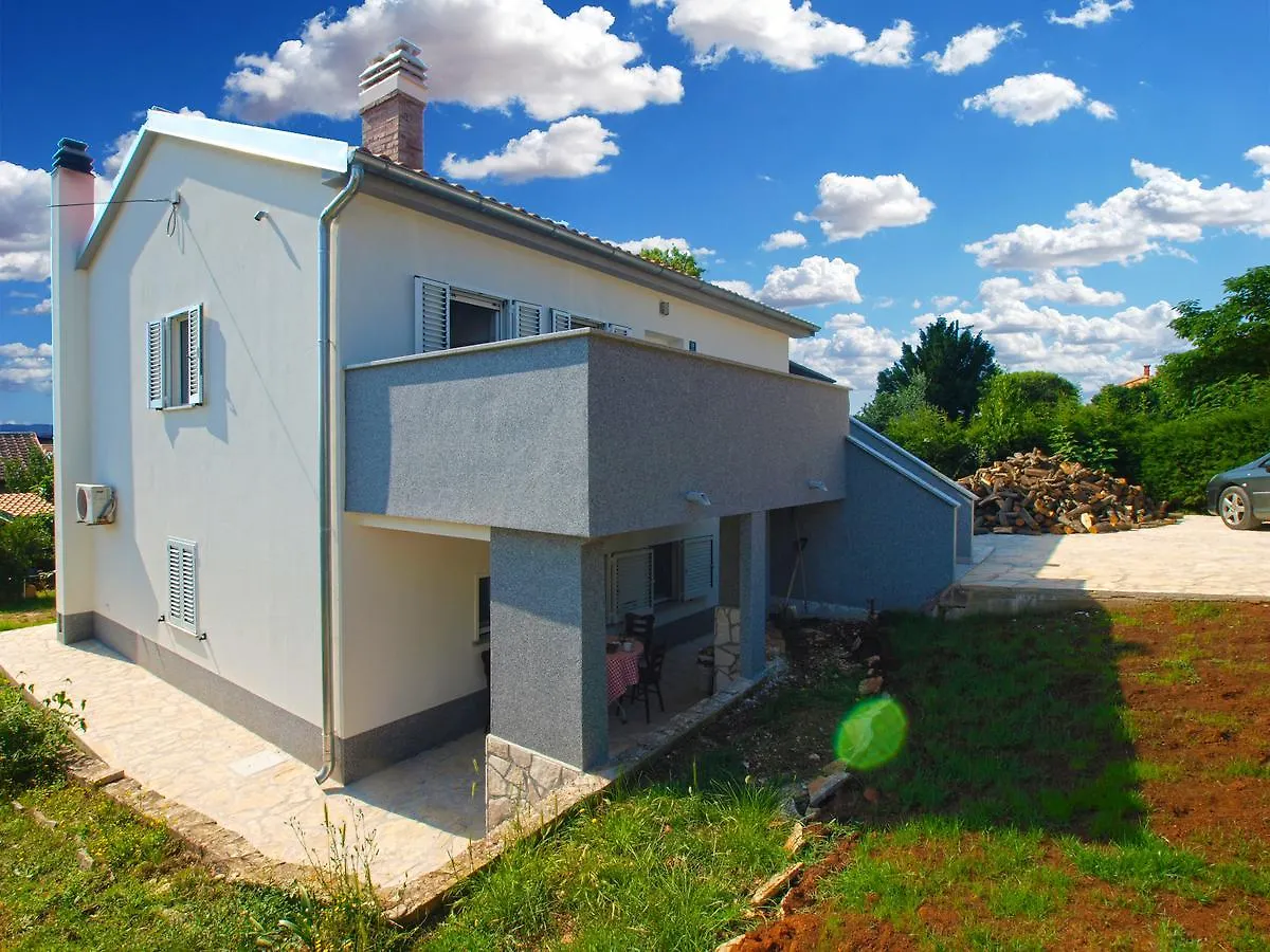 Apartment 1215 Premantura