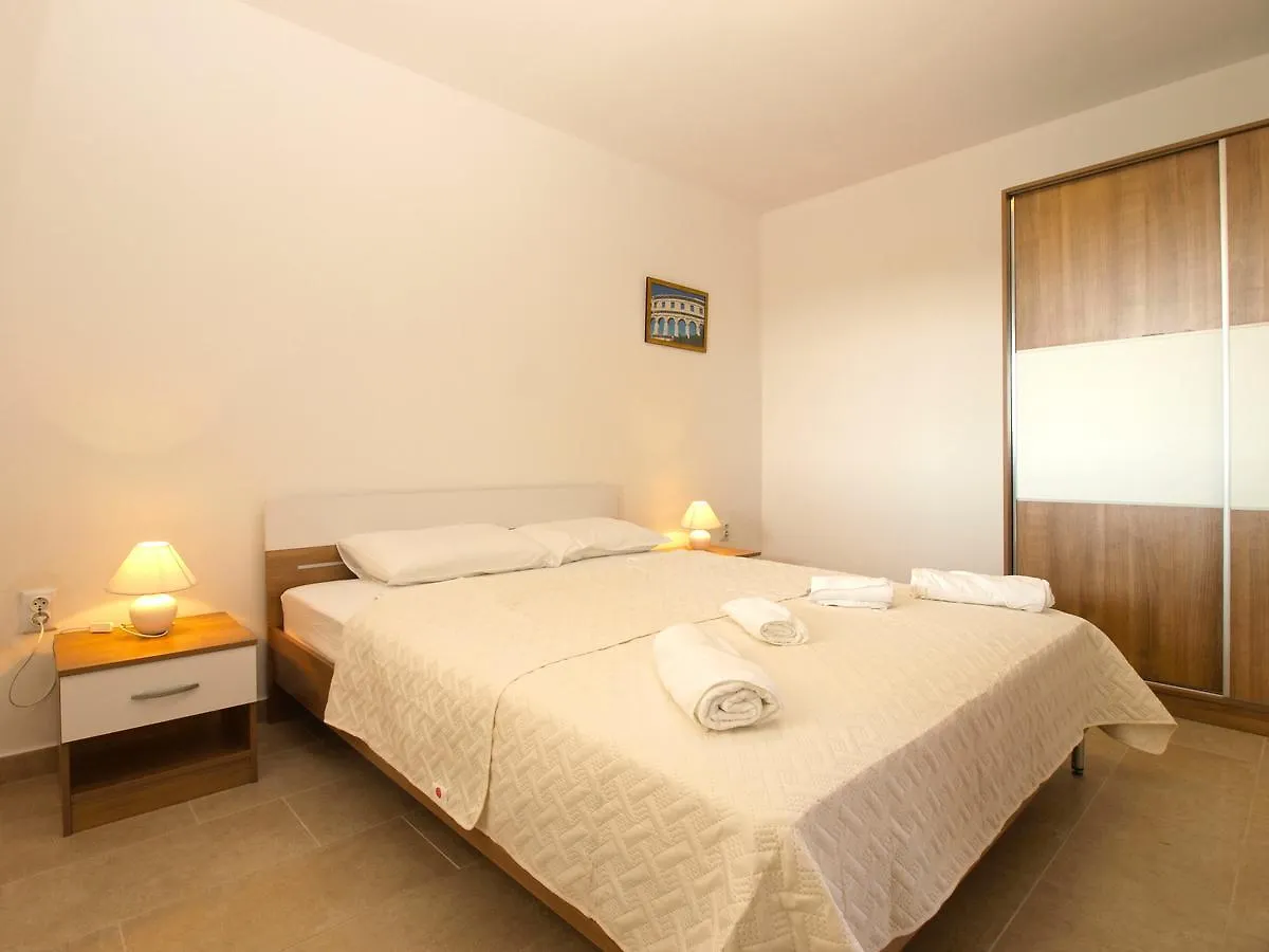 Apartment 1215 Premantura