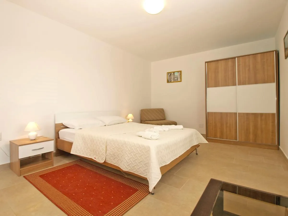 Apartment 1215 Premantura