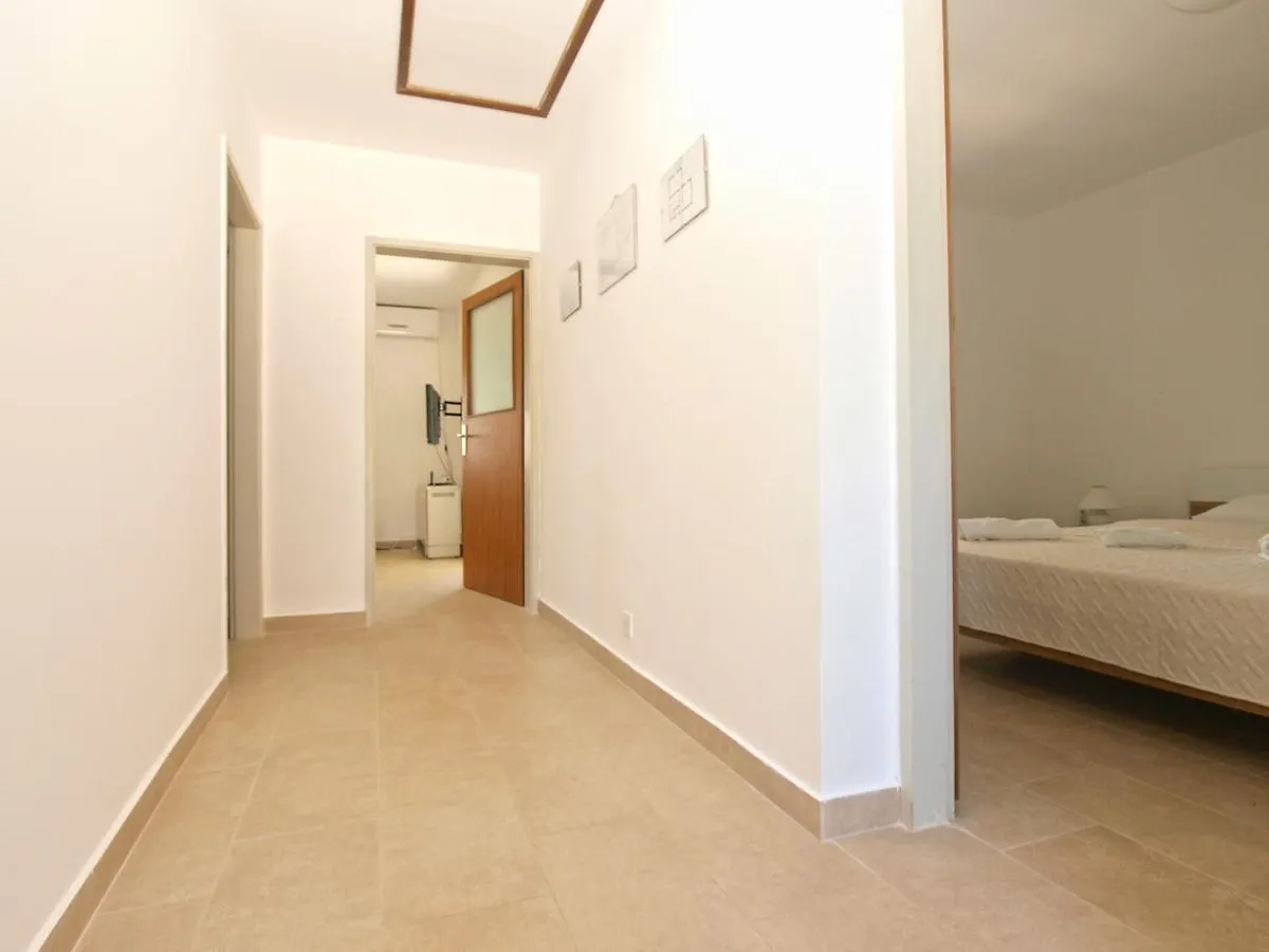 Apartment 1215 Premantura