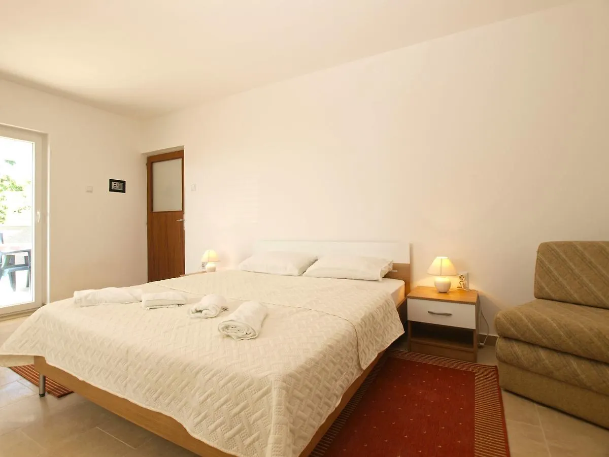 Apartment 1215 Premantura